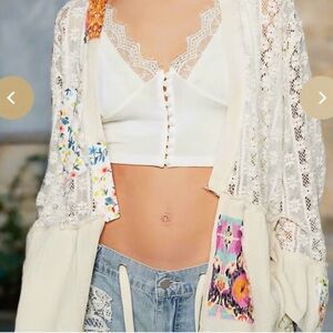 NWT POL MEDIUM Floral Lace Kimono Cardigan